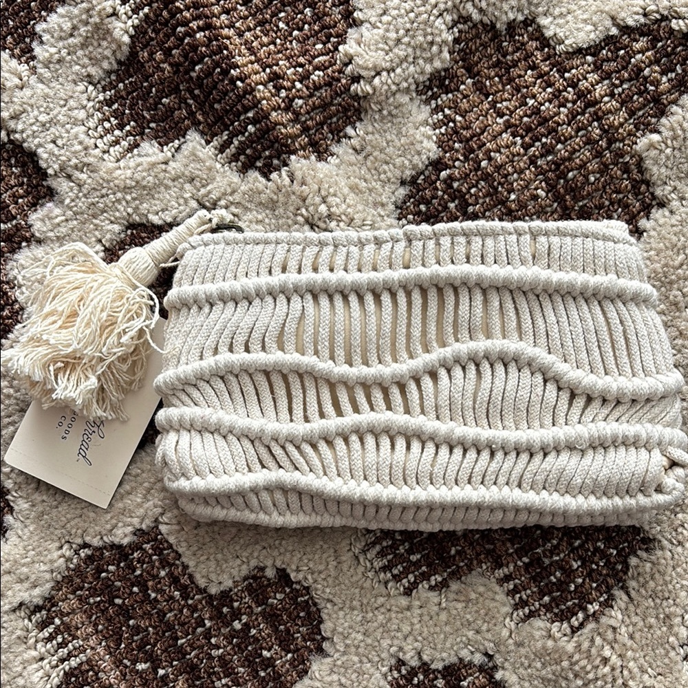 Cream Woven Clutch with Tassel Small Handbag Purse NWT Evening Bag